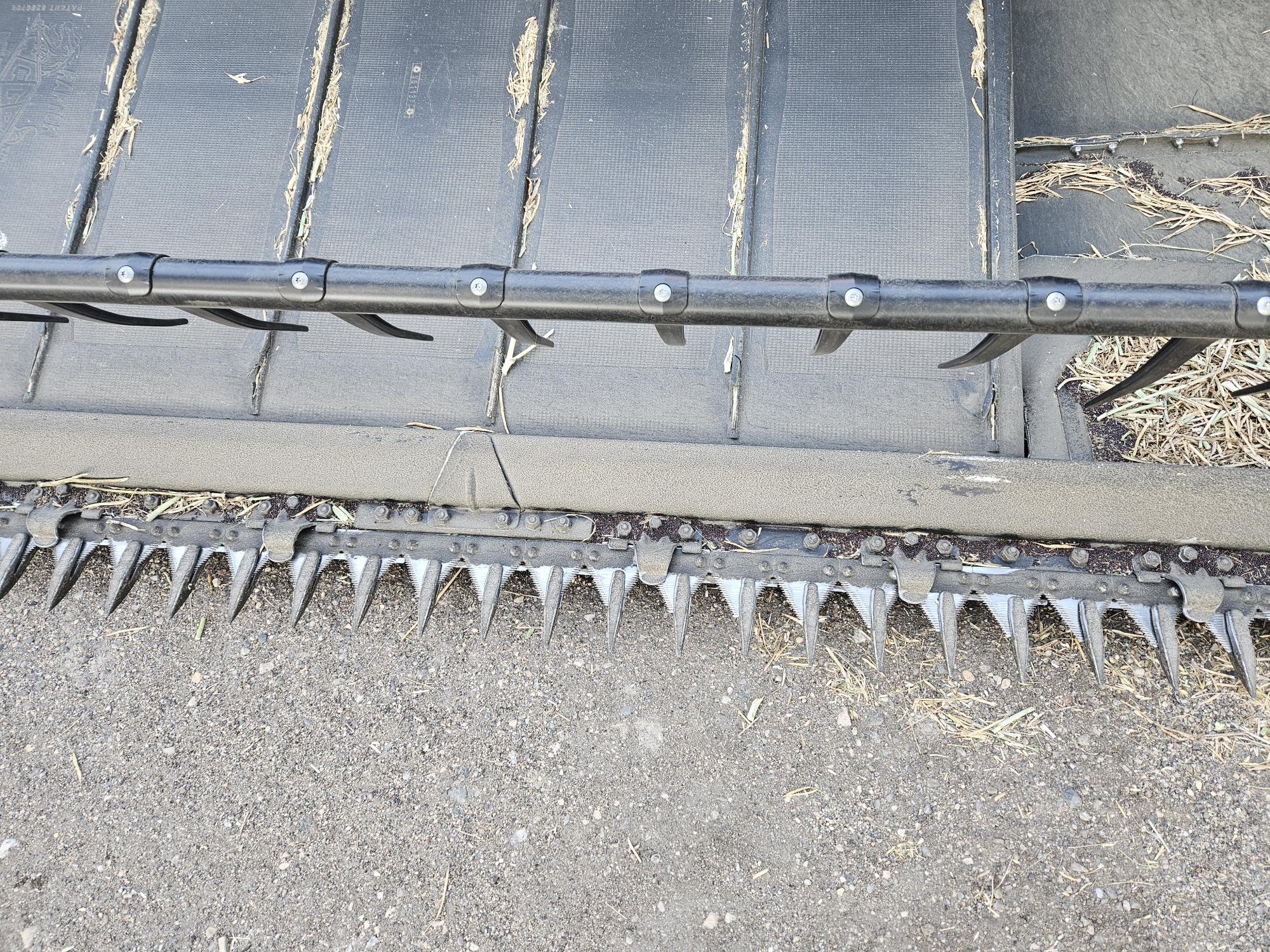 2017 MacDon FD75-40 Header Draper Flex