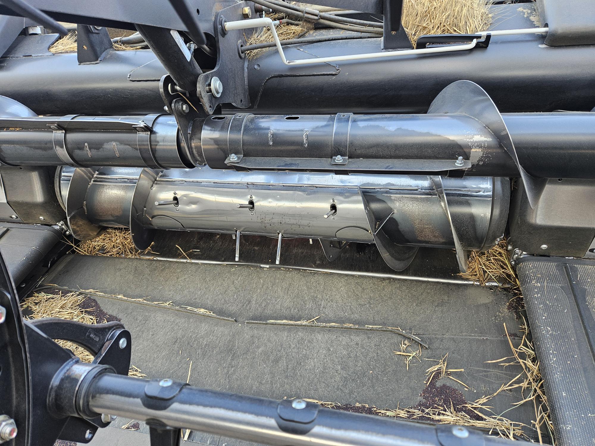 2017 MacDon FD75-40 Header Draper Flex