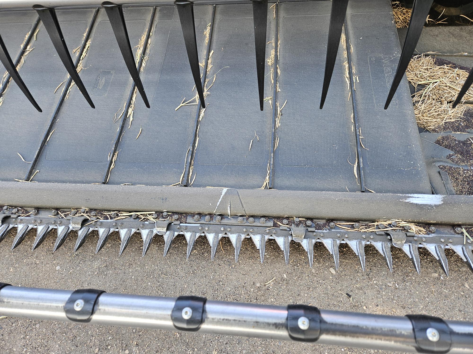 2017 MacDon FD75-40 Header Draper Flex