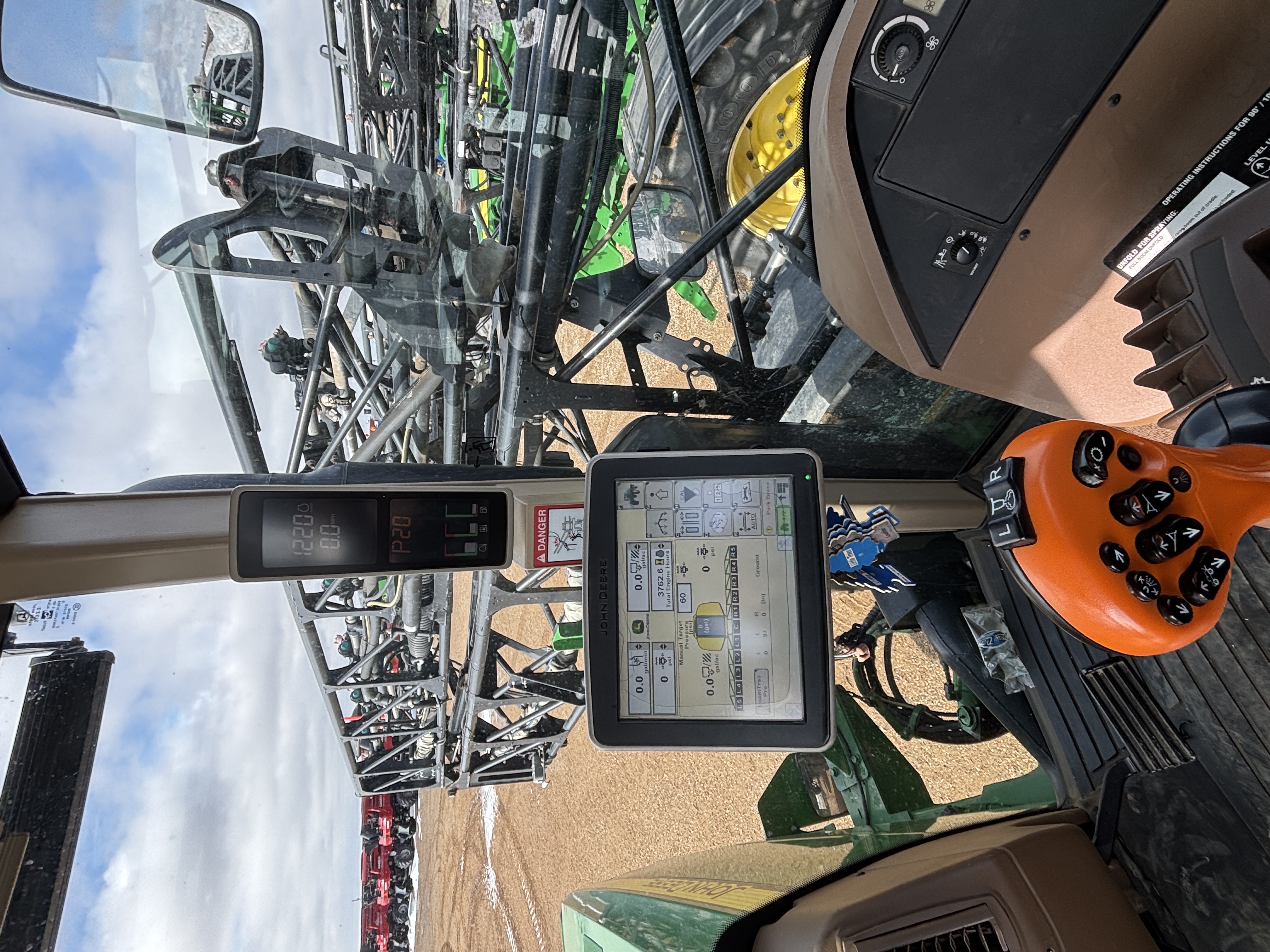 2014 John Deere 4940 Sprayer/High Clearance