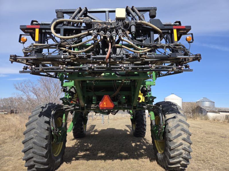 2001 John Deere 4710 Sprayer/High Clearance