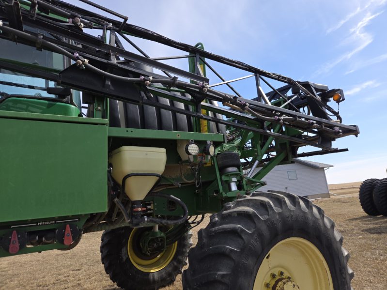 2001 John Deere 4710 Sprayer/High Clearance