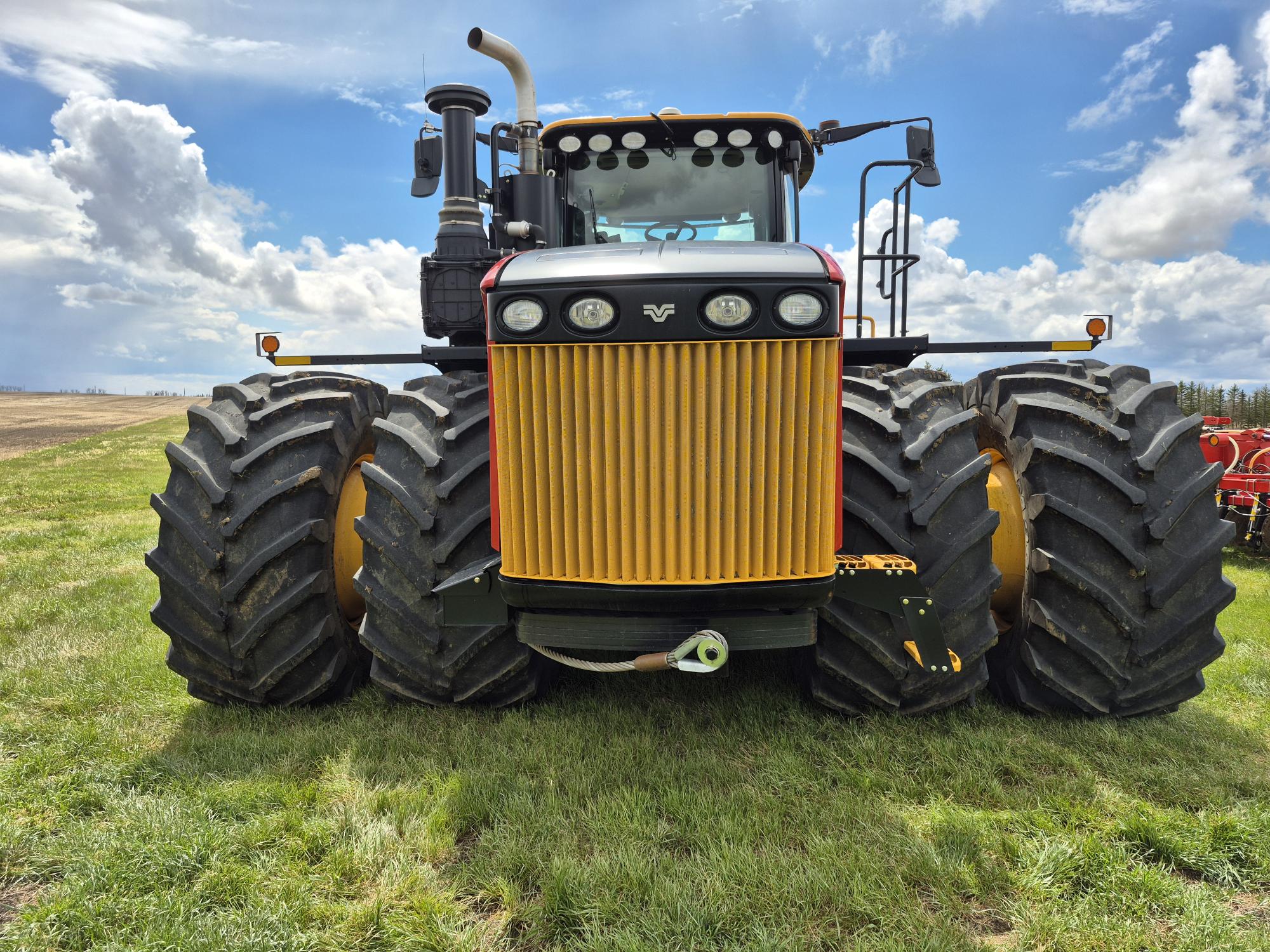 2023 Versatile 620 Tractor 4WD