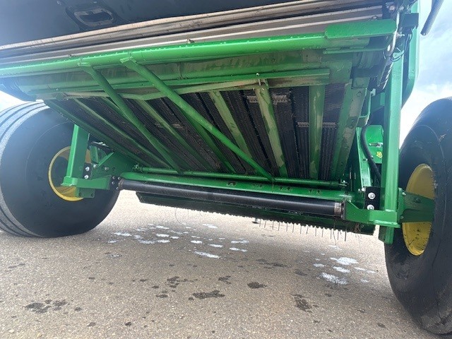 2018 John Deere 560M Baler/Round