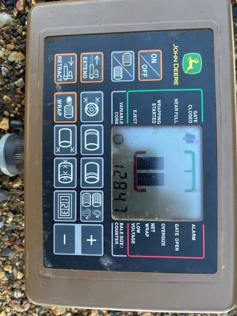 2018 John Deere 560M Baler/Round