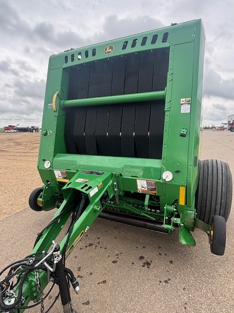 2018 John Deere 560M Baler/Round