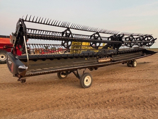 2020 MacDon FD140 Header Draper Flex