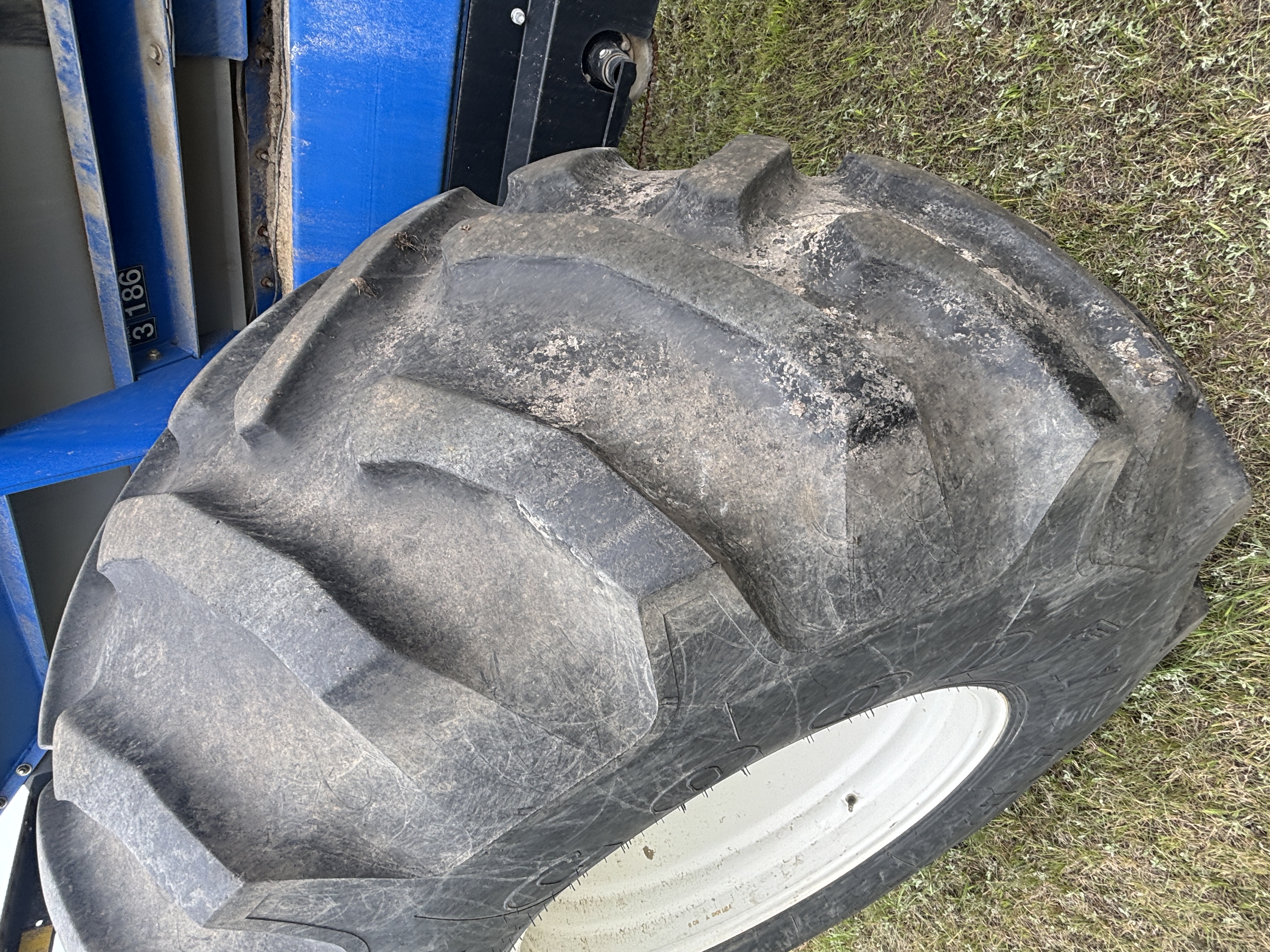 2010 New Holland P2050 & P1060 Air Drill
