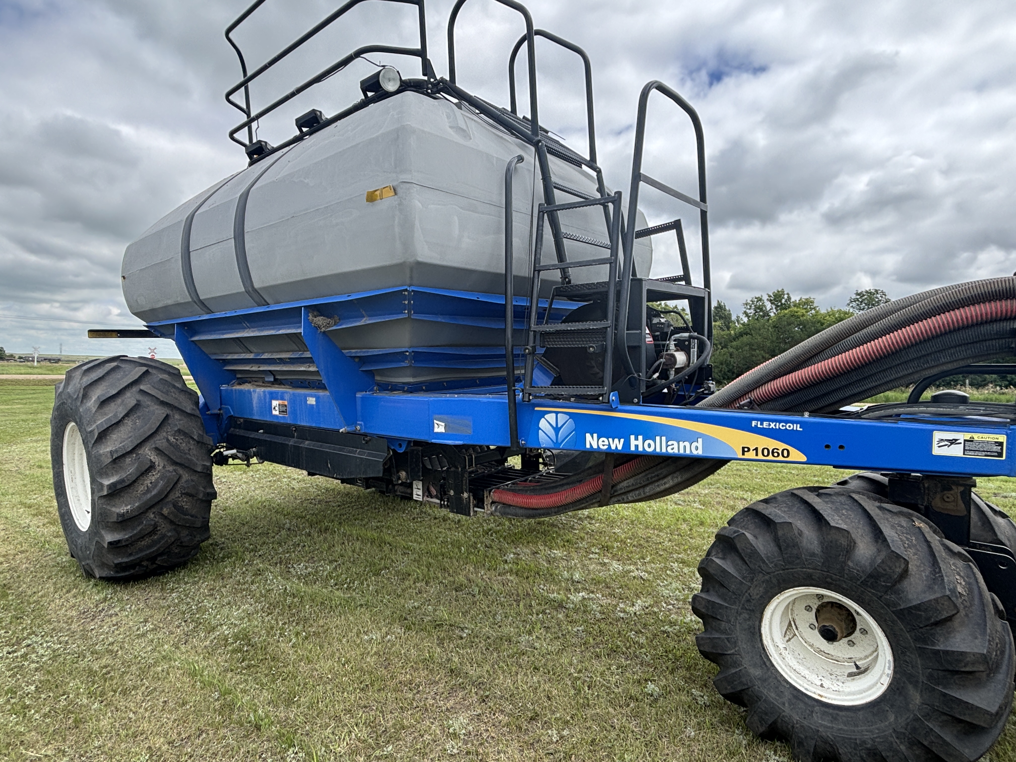 2010 New Holland P2050 & P1060 Air Drill