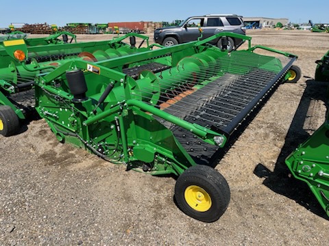 2017 John Deere 615P Header Combine