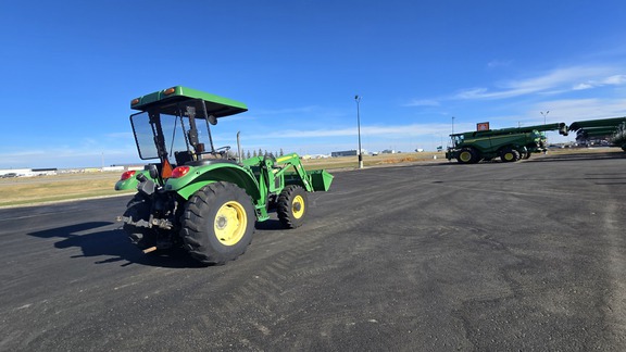 2004 John Deere 5320 Tractor