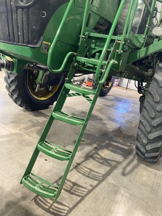 2015 John Deere R4045 Sprayer/High Clearance