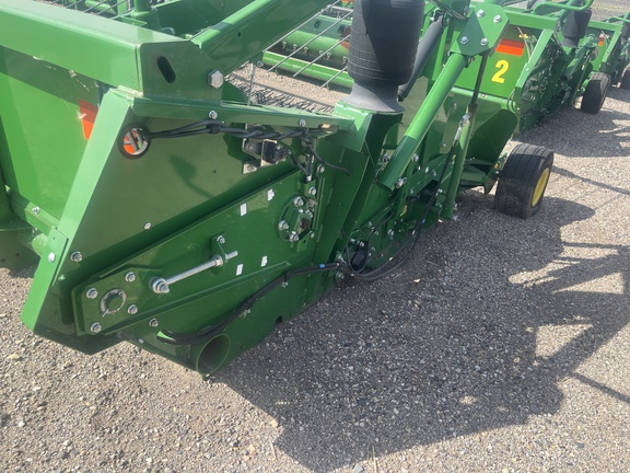 2017 John Deere 615P Header Combine