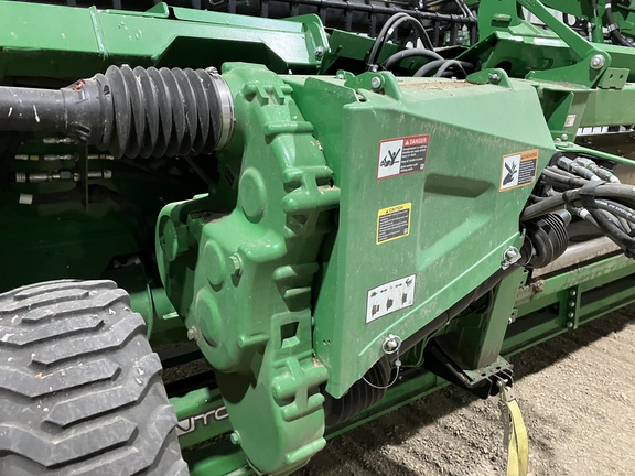 2022 John Deere HD50F Header Combine