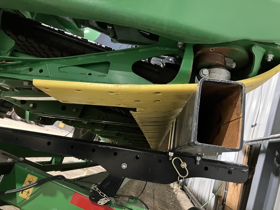 2022 John Deere HD50F Header Combine