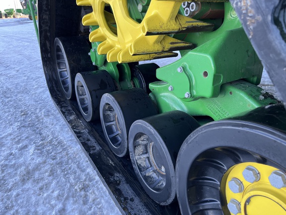 2022 John Deere X9 1000 Combine