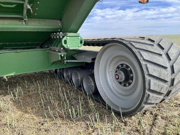 2022 Brandt 1520XT Grain Cart