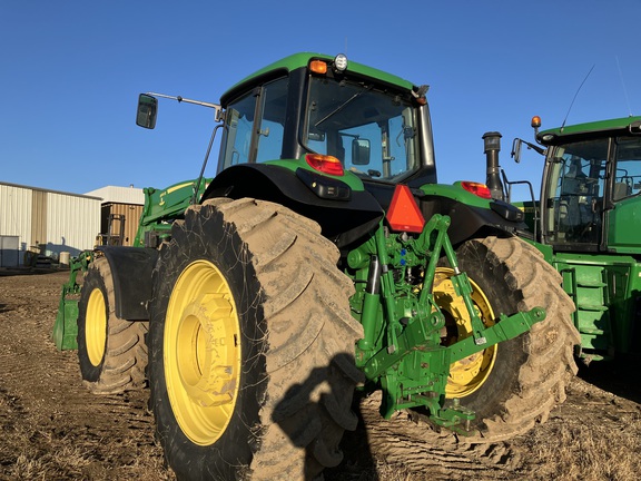 2019 John Deere 6195M Tractor