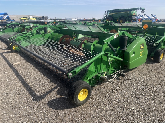 2014 John Deere 615P Header Combine