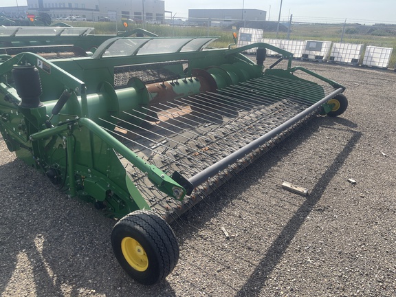 2014 John Deere 615P Header Combine