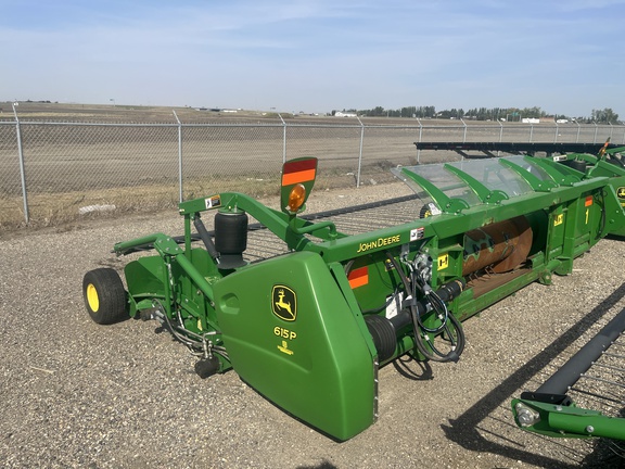 2014 John Deere 615P Header Combine