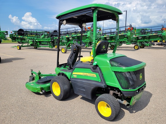 2016 John Deere 1550 TerrainCut 4wd Mower/Front Deck