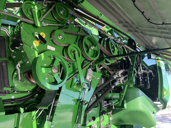 2021 John Deere X9 1100 Combine