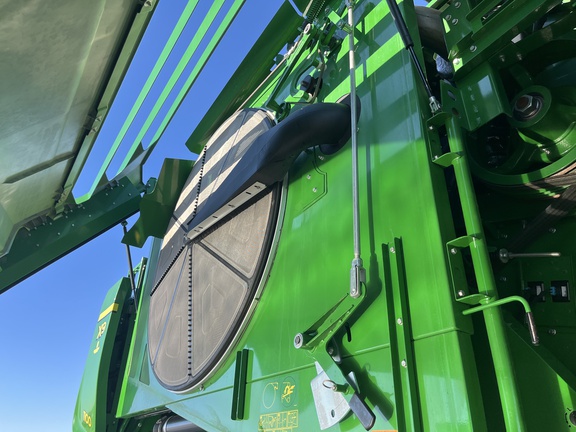 2021 John Deere X9 1100 Combine