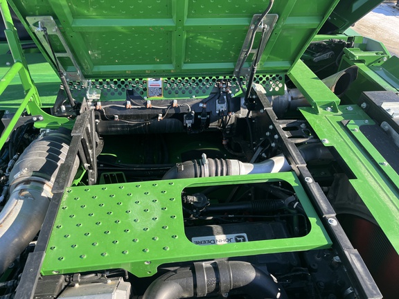 2021 John Deere X9 1100 Combine