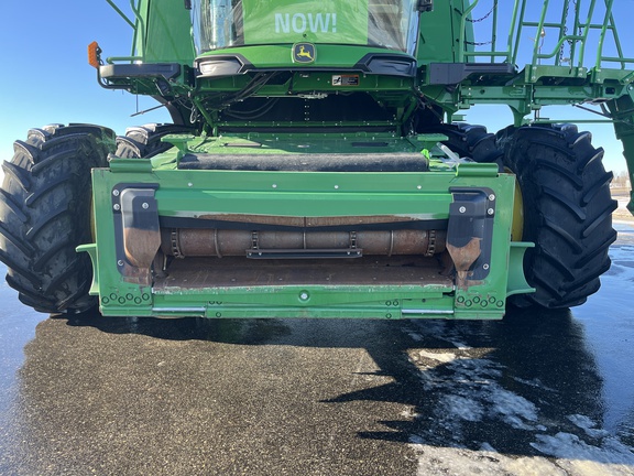 2021 John Deere X9 1100 Combine