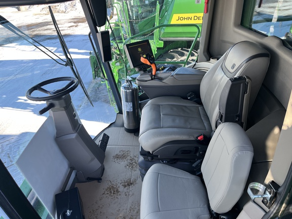 2021 John Deere X9 1100 Combine