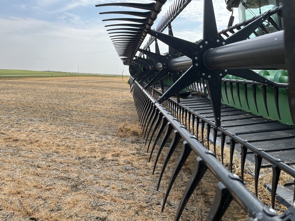 2018 John Deere 640FD Header Combine