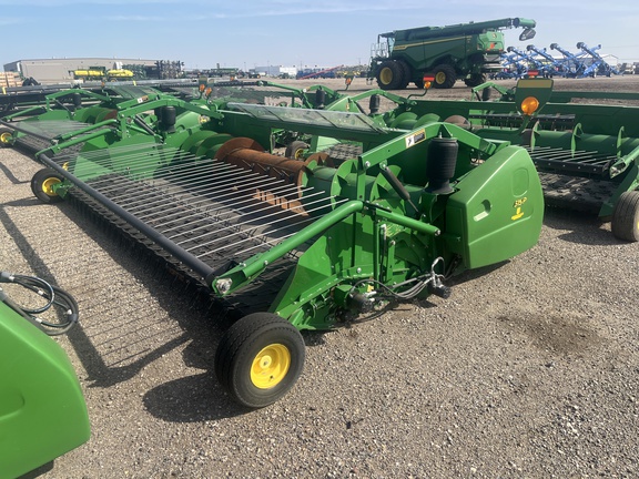 2014 John Deere 615P Header Combine