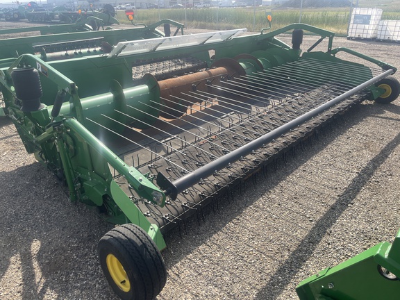 2014 John Deere 615P Header Combine