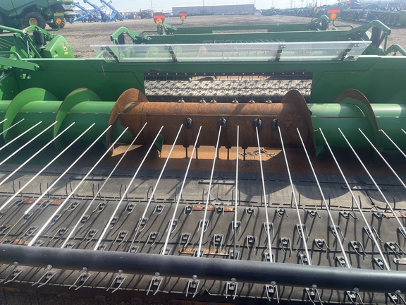 2014 John Deere 615P Header Combine