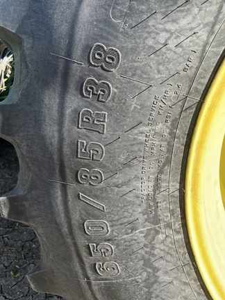 2015 John Deere S680 Combine