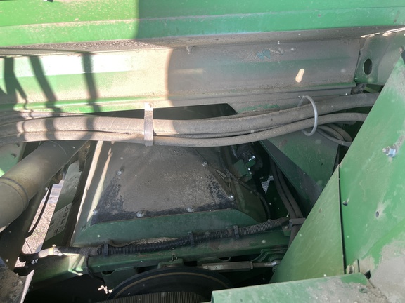 2015 John Deere S680 Combine