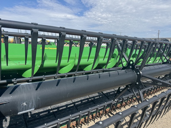 2022 John Deere HD50F Header Combine