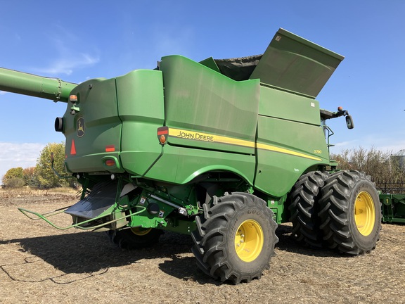 2020 John Deere S790 Combine