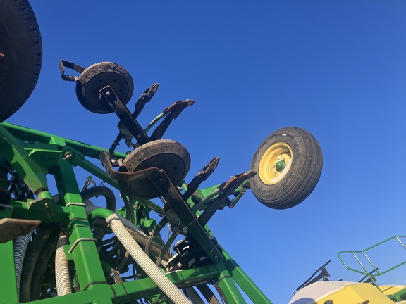 2012 John Deere 1870 Air Seeder