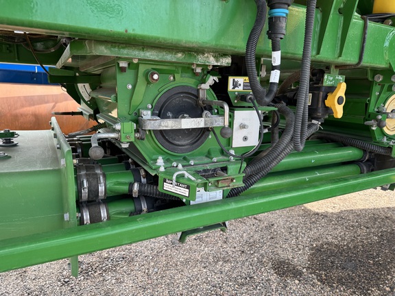 2012 John Deere 1870 Air Seeder