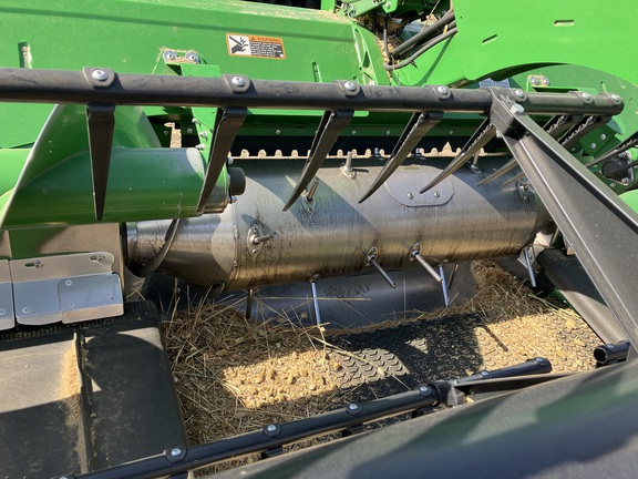 2020 John Deere 745FD Header Combine
