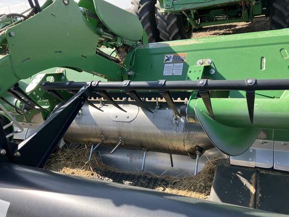 2020 John Deere 745FD Header Combine