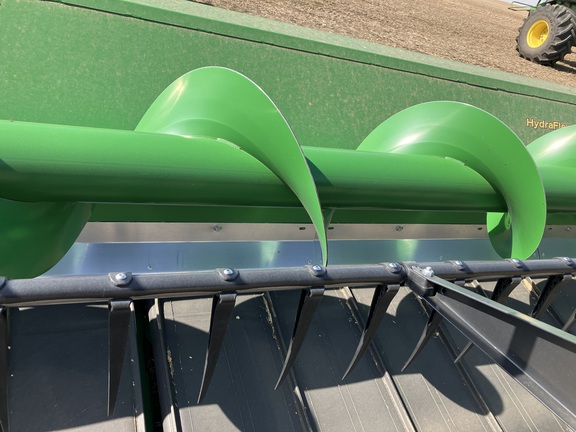 2020 John Deere 745FD Header Combine