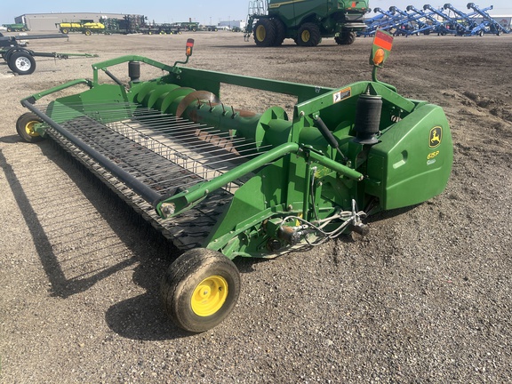 2011 John Deere 615P Header Combine