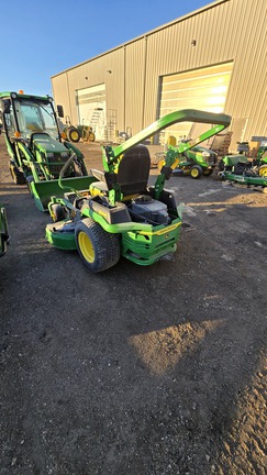 2023 John Deere Z530R Mower/Zero Turn