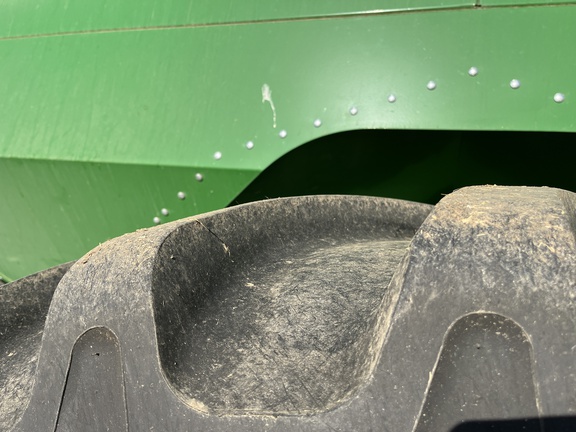 2024 Brandt 1520XT Grain Cart