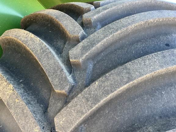 2024 Brandt 1520XT Grain Cart