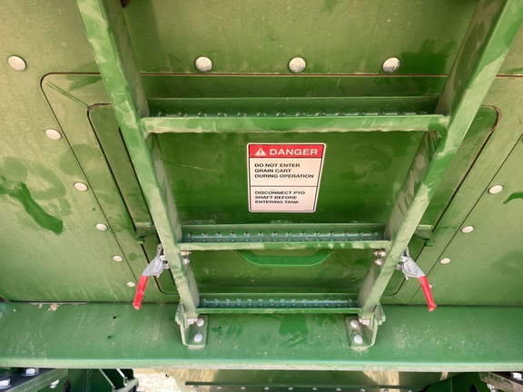 2024 Brandt 1520XT Grain Cart