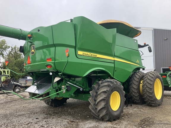 2019 John Deere S770 Combine